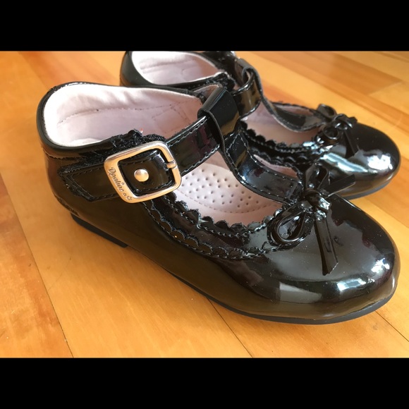 NWOT. Dress girl shoes black real leather - Picture 1 of 8